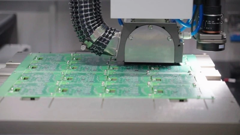 Does Saw Blade Depaneling Damage Components